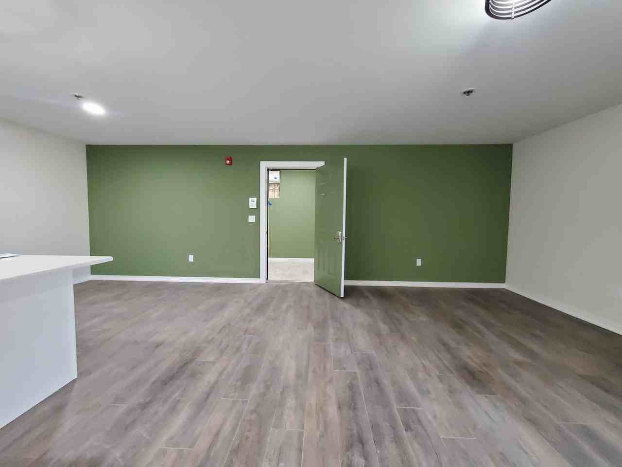 New Cinema Apartments - Photo 5 of 41