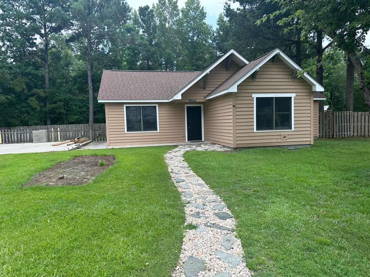 3206 Sky Ct - Photo 2 of 16