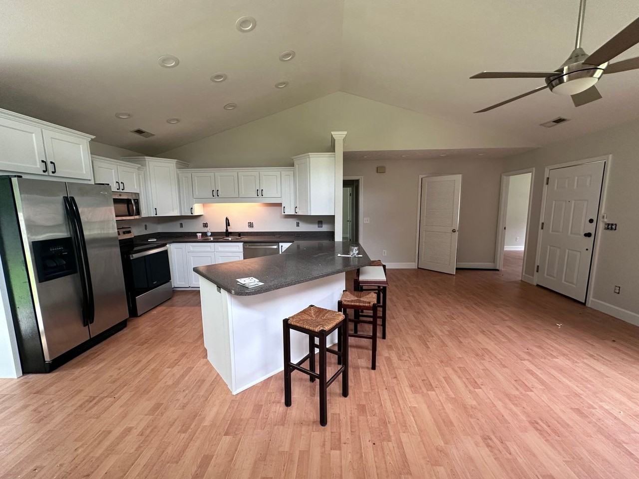 3206 Sky Ct - Photo 5 of 16