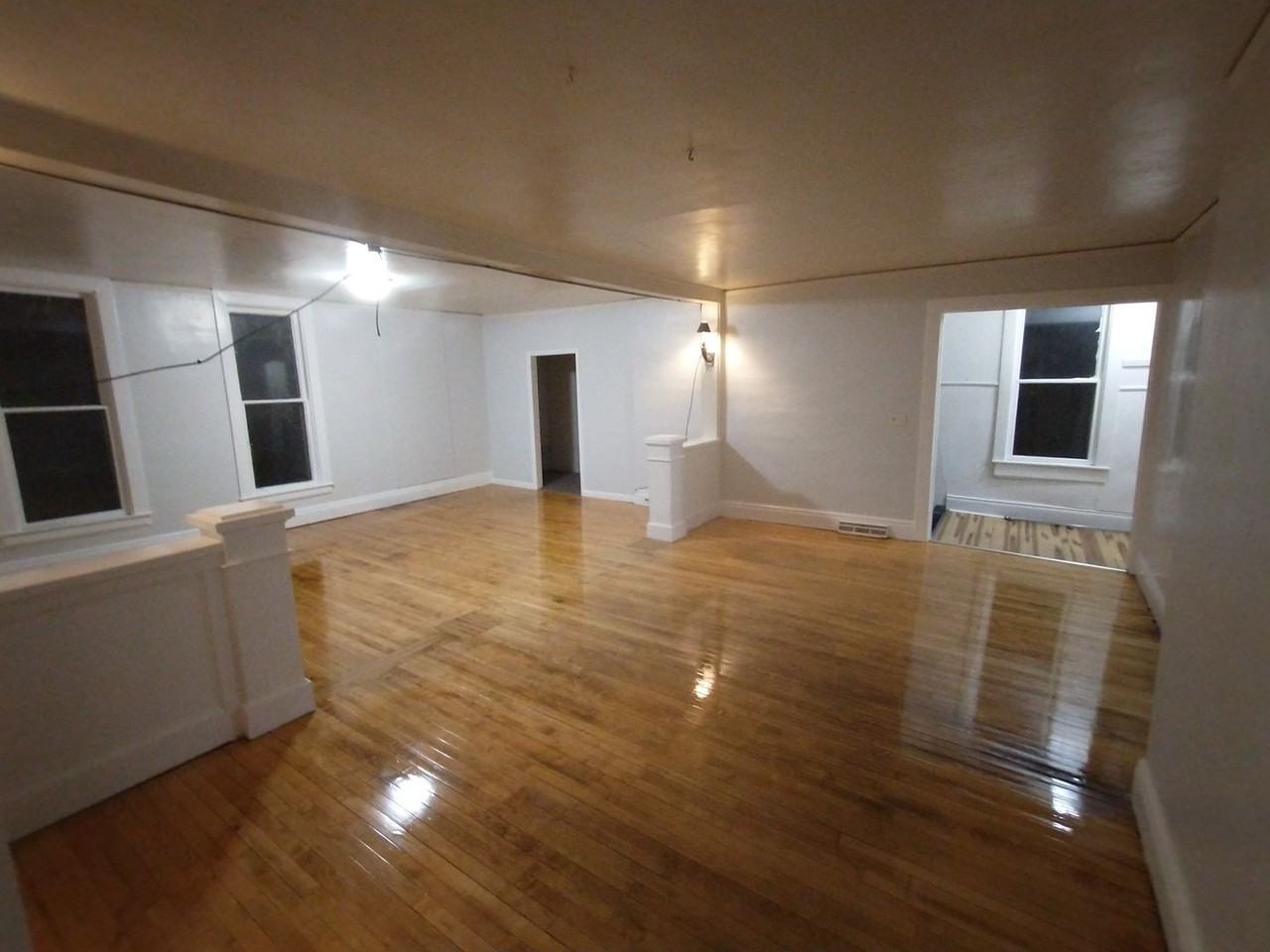 13302 W 3rd St - Photo 5 of 11