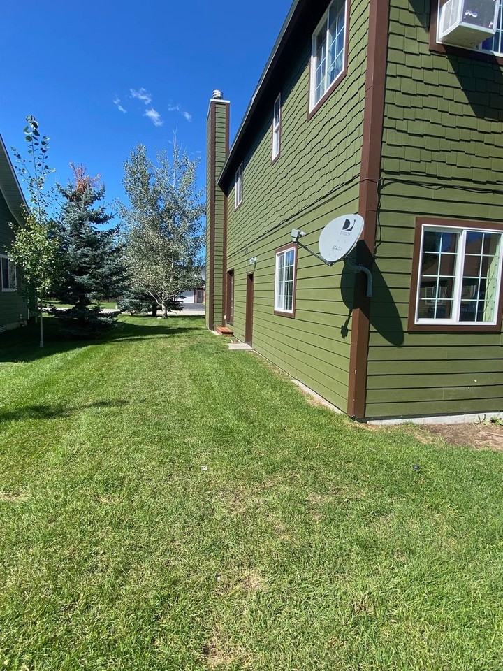 823 Eagles Rest Dr #A - Photo 3 of 10