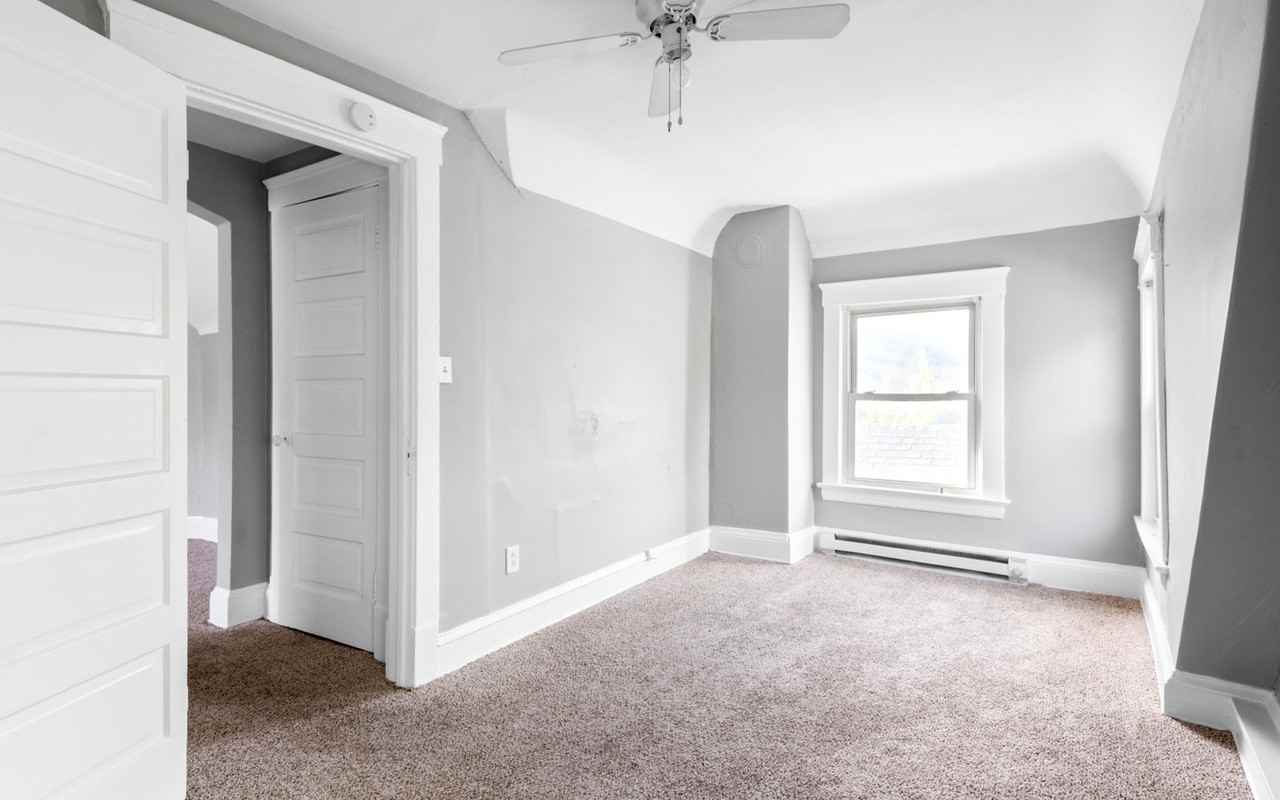 1261 E 99th St - Photo 2 of 50