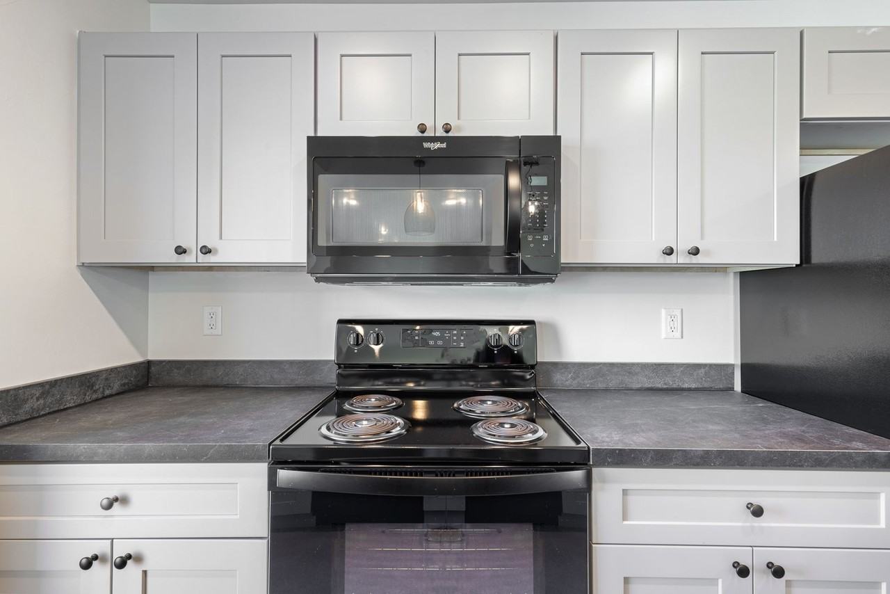 5177 West Side Flats - Photo 2 of 20