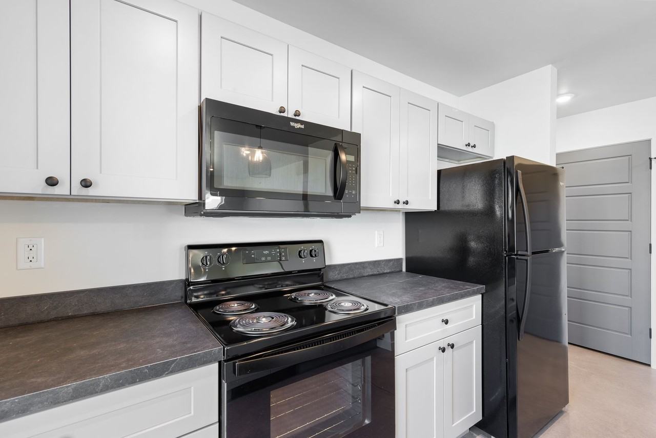 5177 West Side Flats - Photo 4 of 20