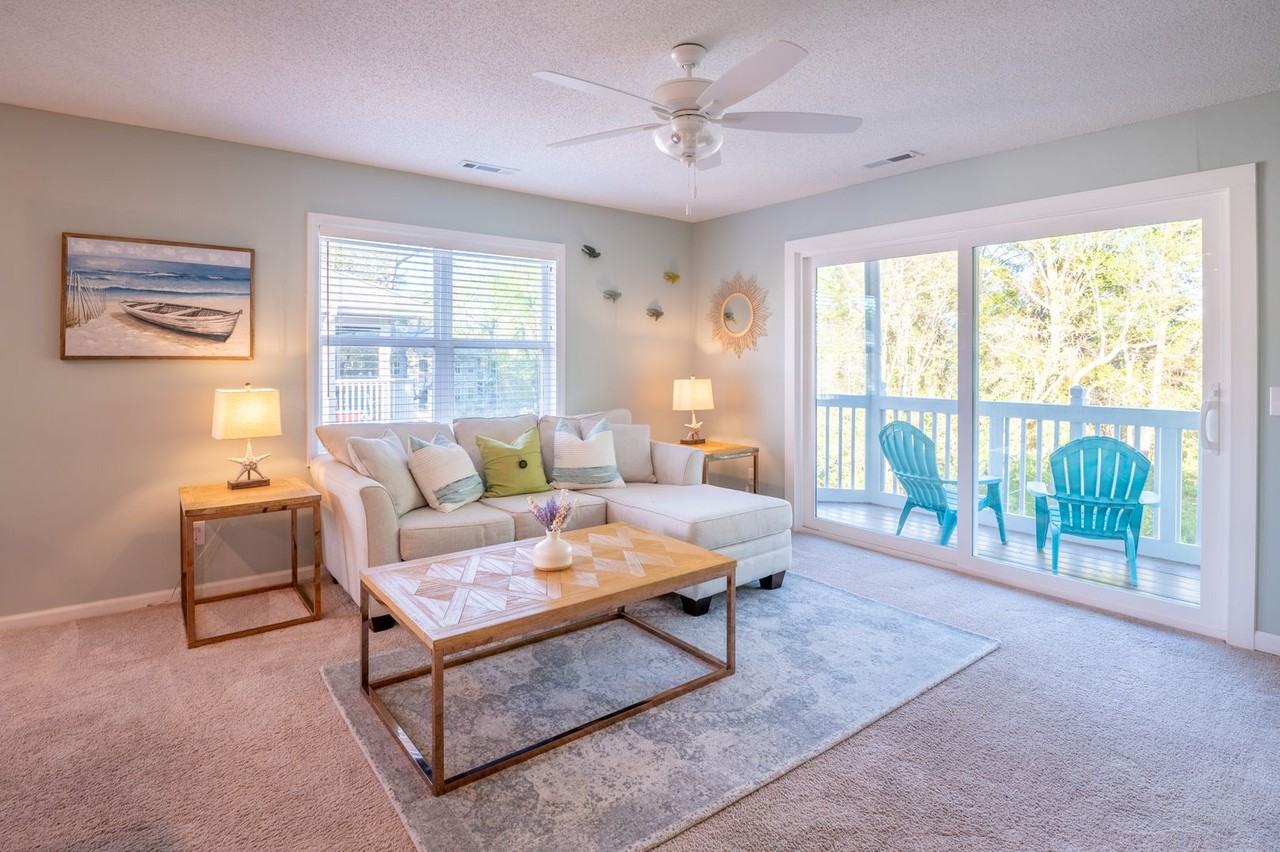 3030 Marsh Girl @3030 Marsh Winds Cir #705 - Photo 2 of 40