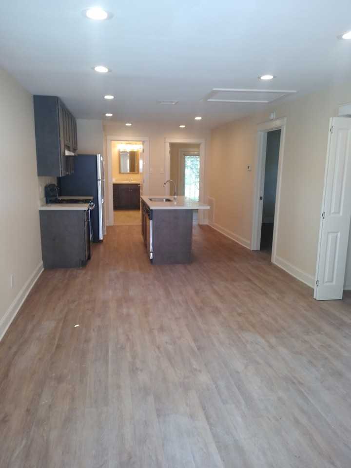 9540-42 Stroelitz - Photo 3 of 26