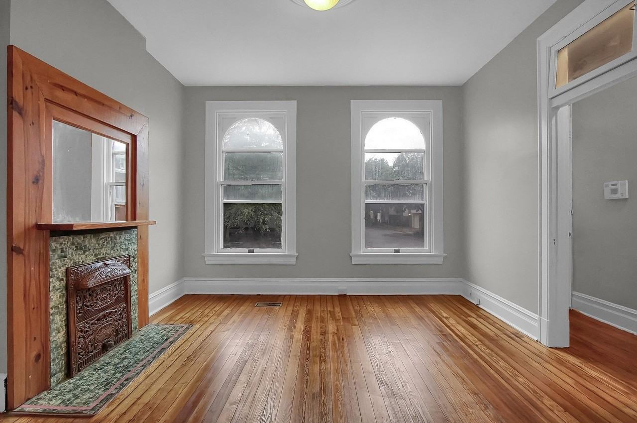 2927 Magnolia Ave - Photo 4 of 12