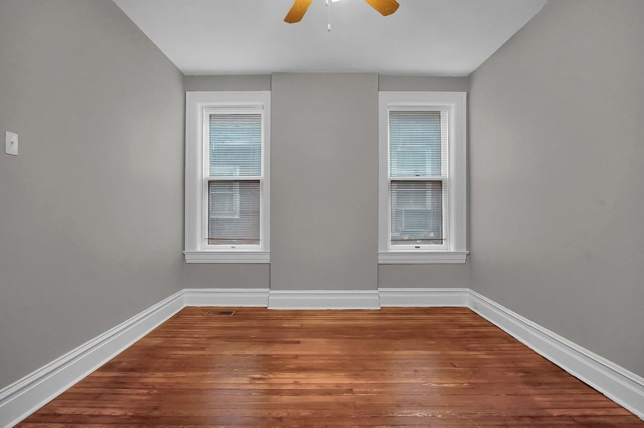2927 Magnolia Ave - Photo 6 of 12
