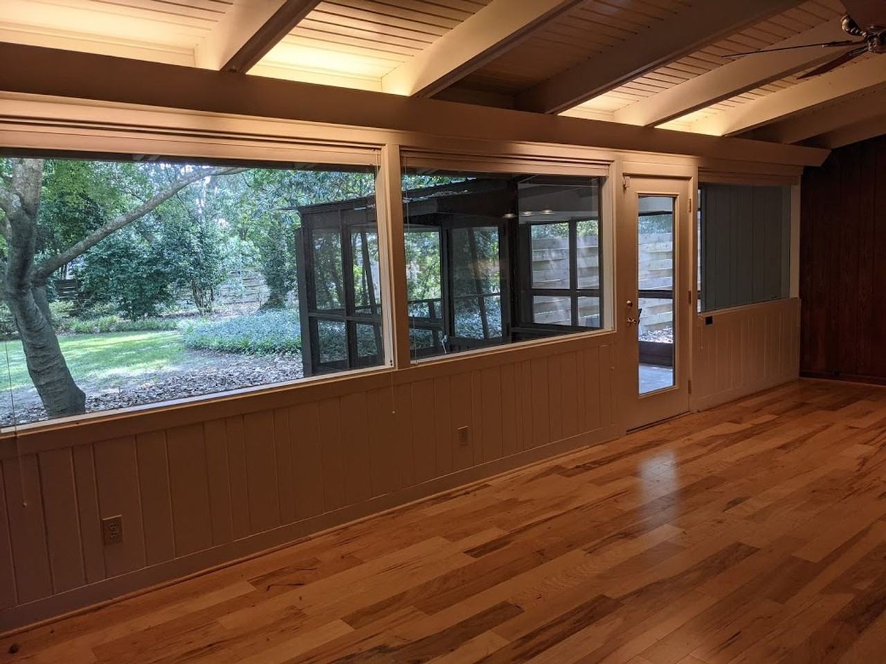 223 Edgefield Ave Nw - Photo 4 of 27
