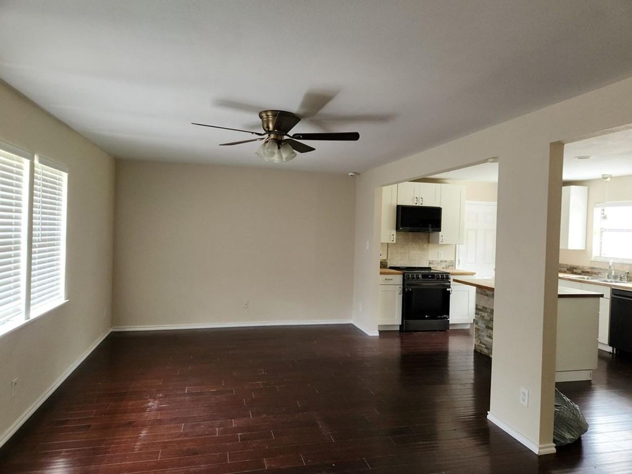 101 Fawn Valley Ln - Photo 2 of 3