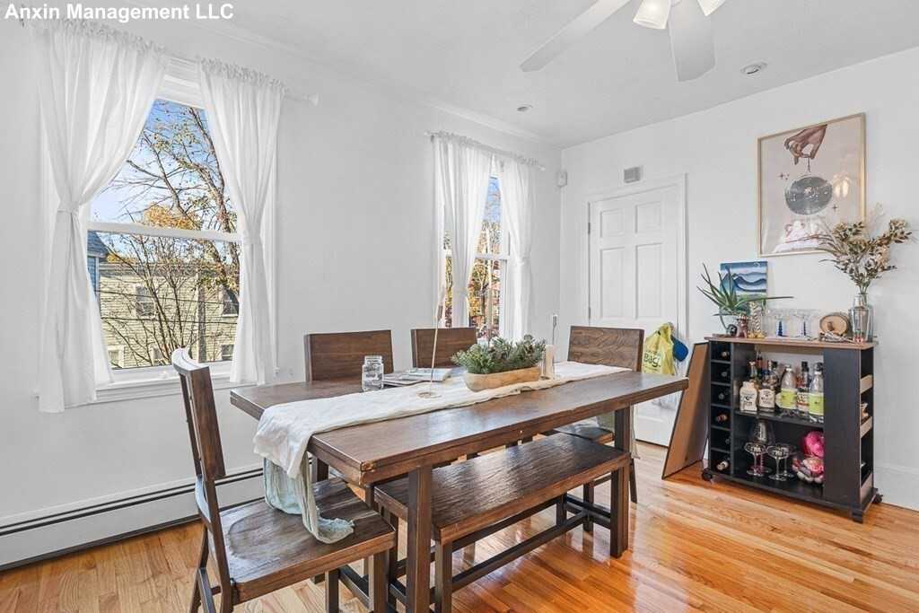 24 Callender St #24 - Photo 2 of 9