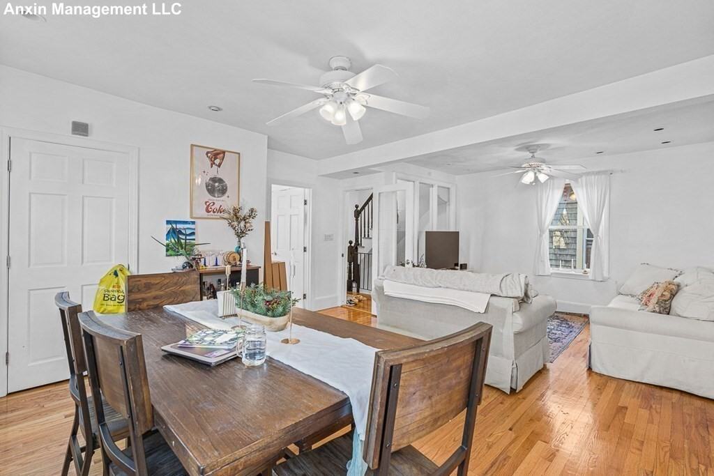 24 Callender St #24 - Photo 3 of 9