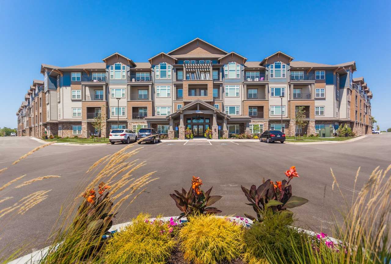 Prairie View - Photo 7 of 26