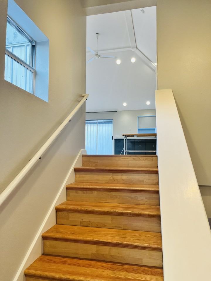 957 W Hughes St #957 - Photo 5 of 22