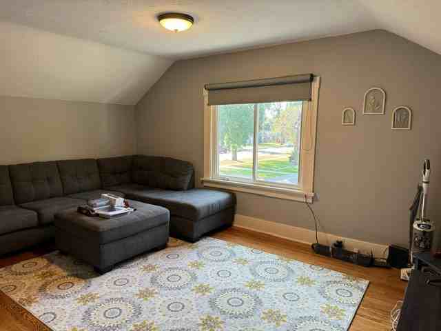 408 W Wheeler Ave #2 - Photo 7 of 22