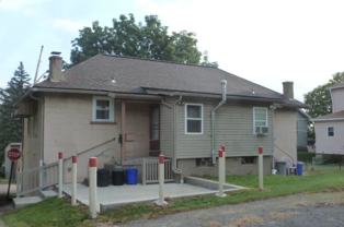214 1/2 1/2 Brown Avenue - Photo 1 of 1