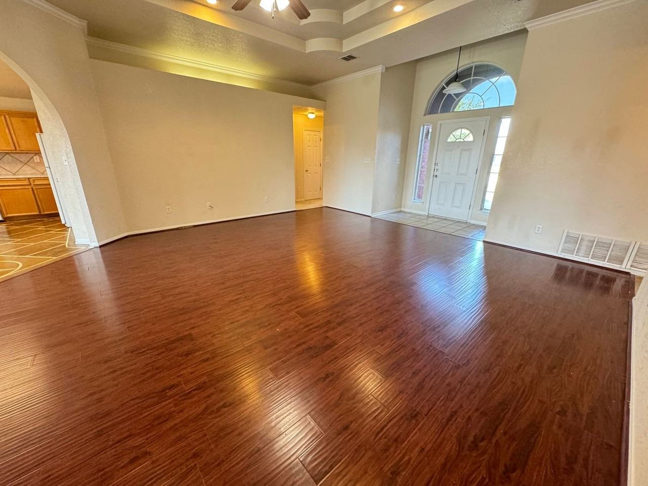 4204 Boots Dr - Photo 5 of 23