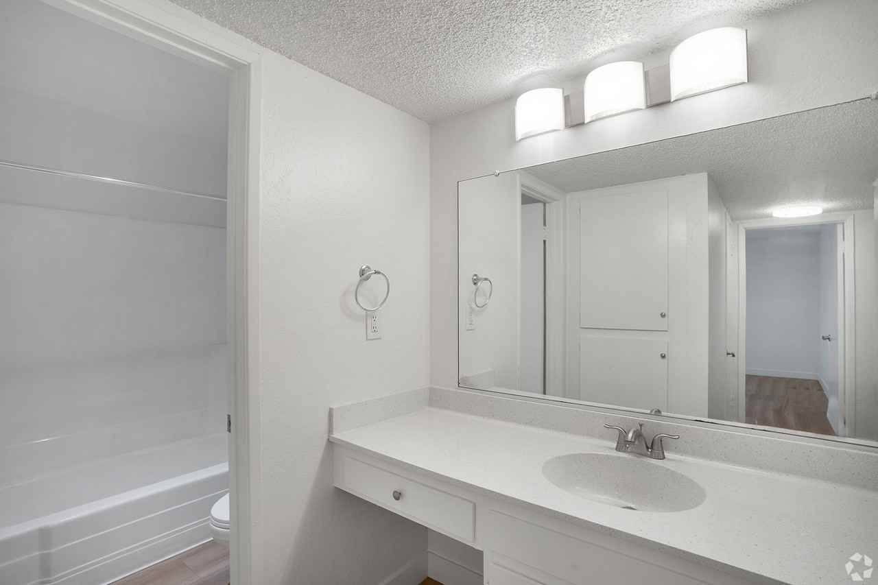 Bever Place - Photo 5 of 12