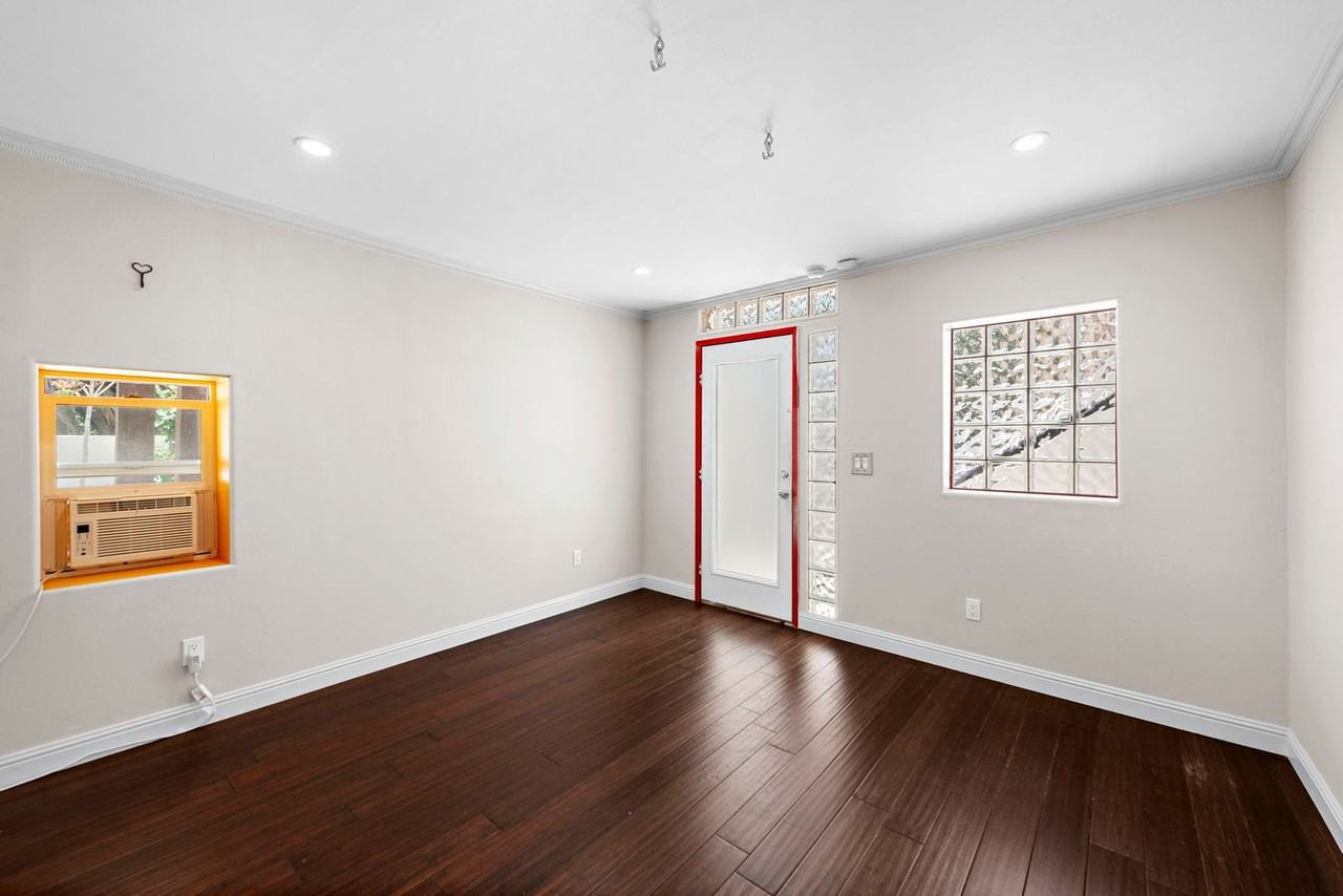 21 W Avenida San Gabriel - Photo 2 of 3