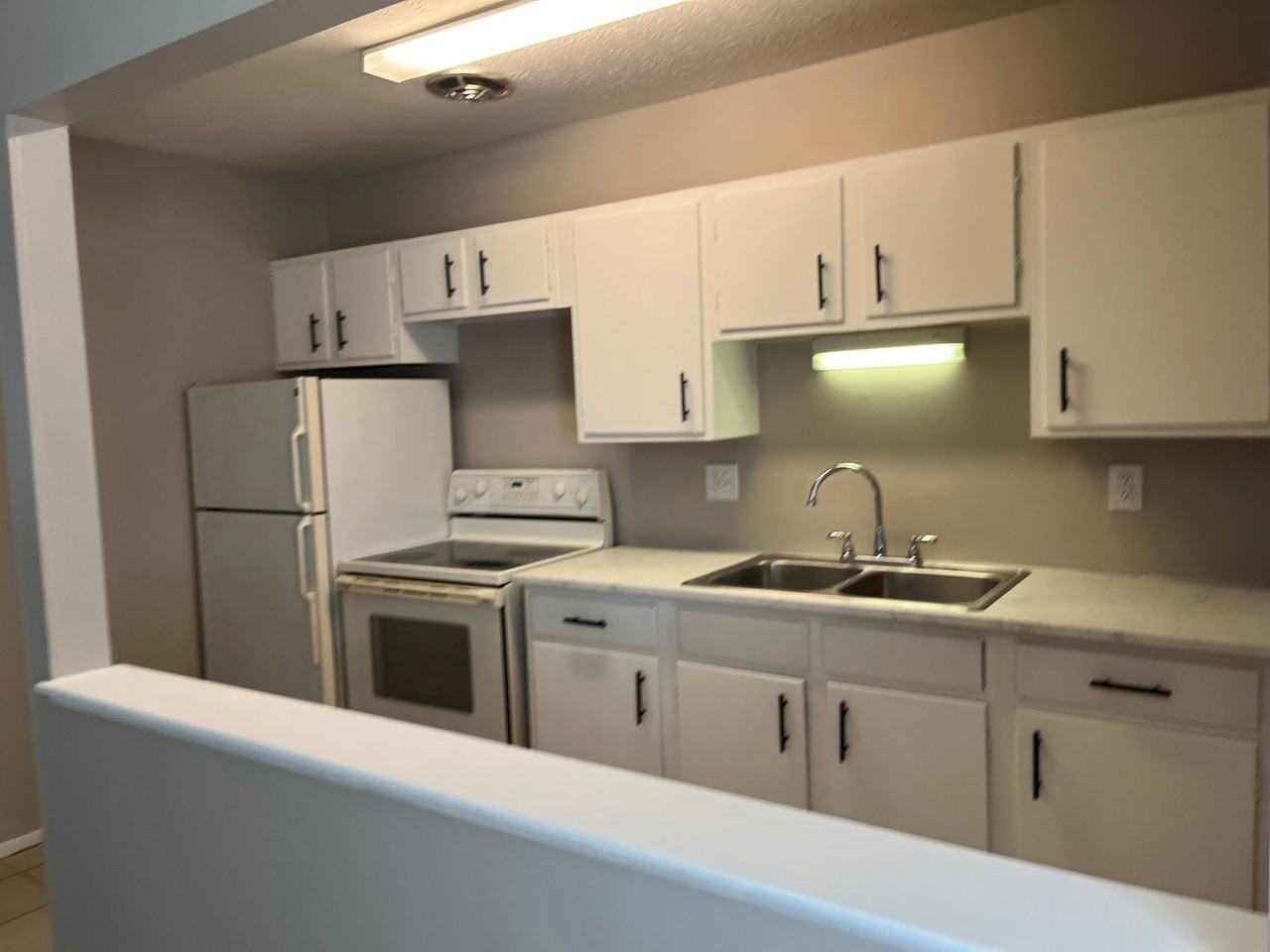 Tiberwood Apartments - Photo 2 of 5