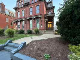 featured image of 1220 Sheffield St