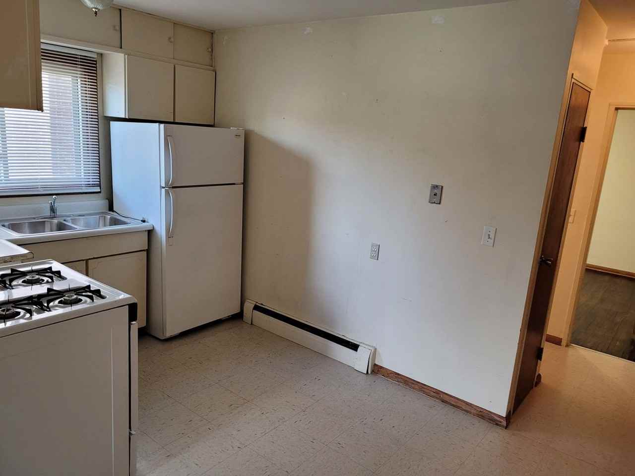 3123 23rd Ave S - Photo 2 of 8