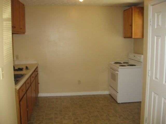 2314 3rd Ave - Photo 3 of 10