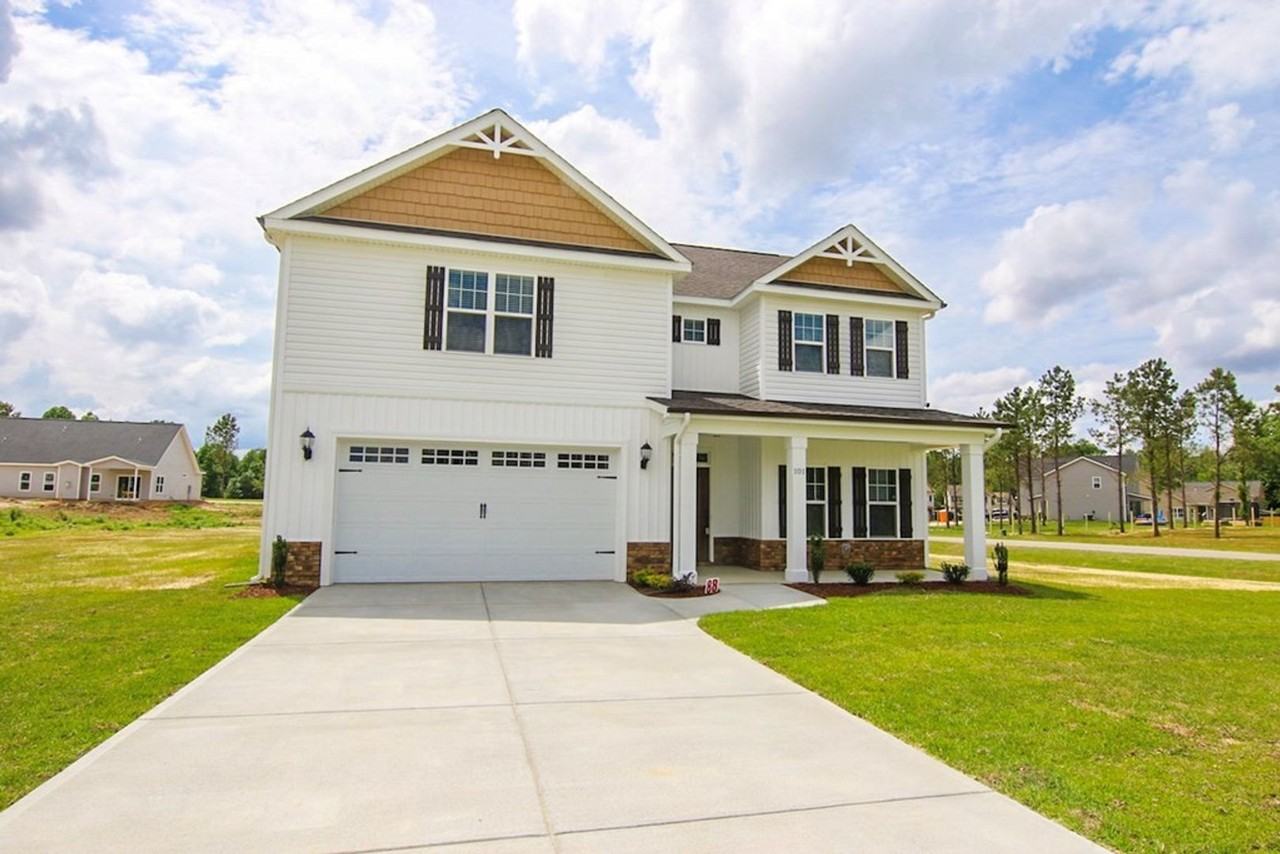 101 Castaway Ct - Photo 2 of 38