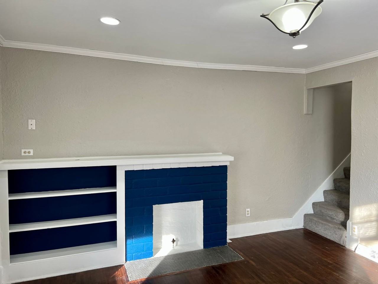 144-146 S Green - Photo 3 of 10