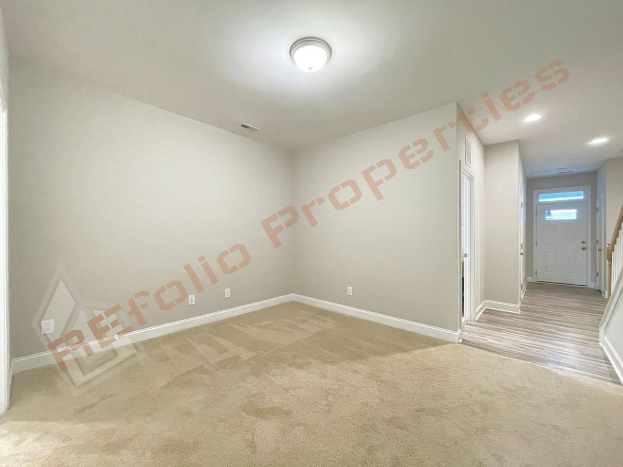 139 Manordale Dr - Photo 2 of 24