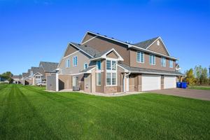 featured image of 521 Meadow Ln