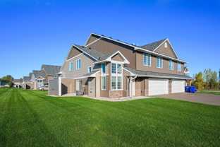 521 Meadow Ln - Photo 1 of 1