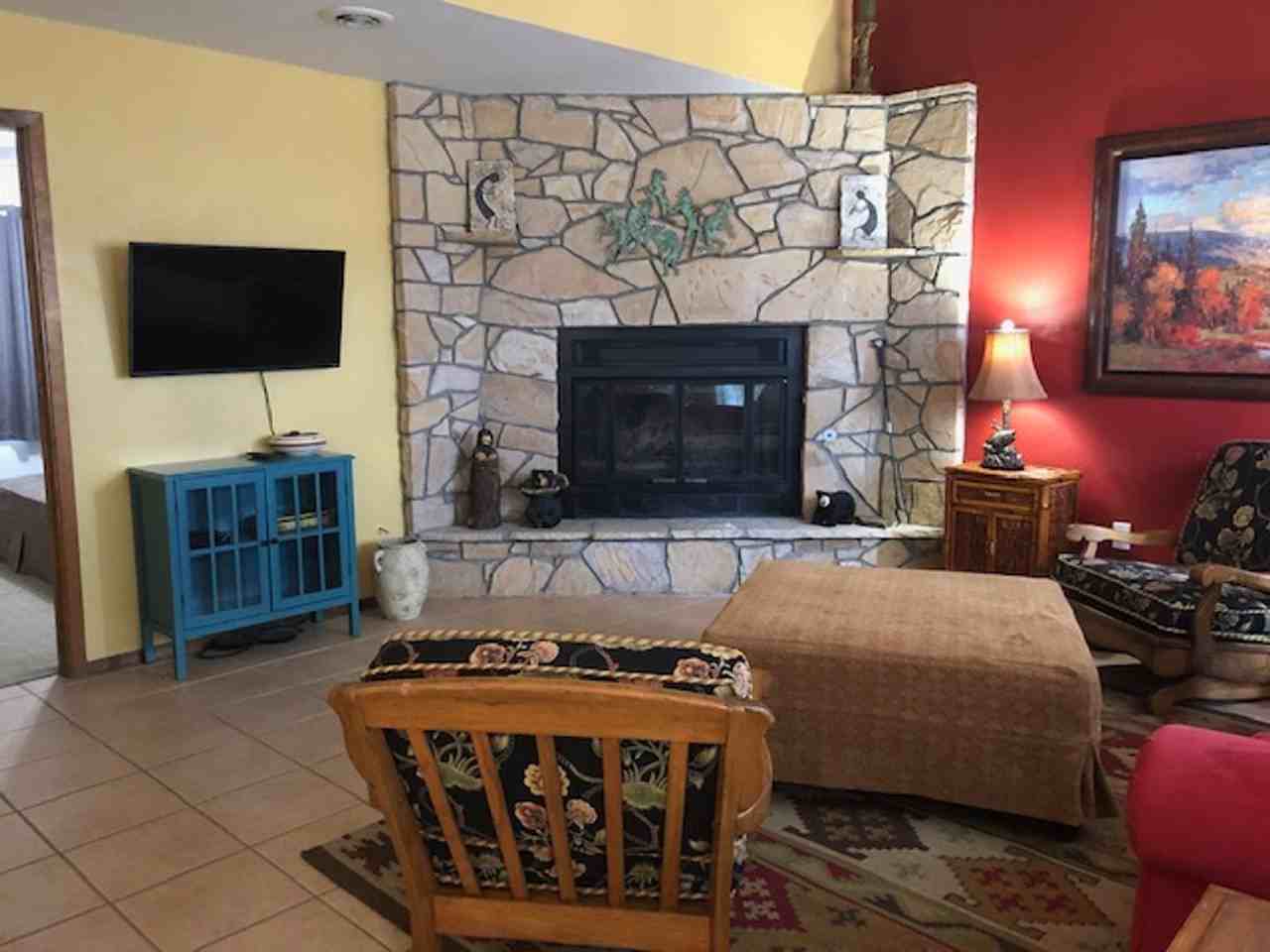 561 White Mountain Meadows Dr - Photo 2 of 29