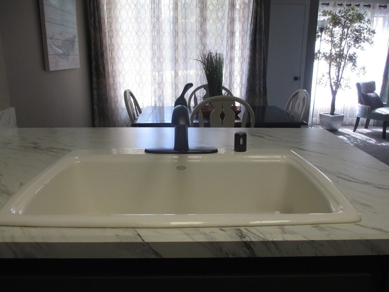 24 Village Circle Dr - Photo 6 of 11