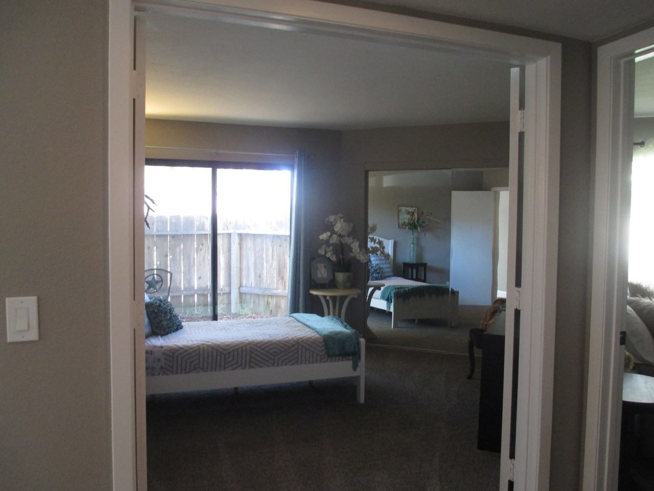 24 Village Circle Dr - Photo 7 of 11