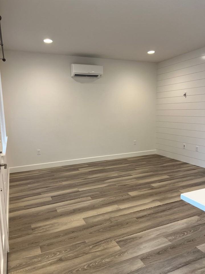 3680 Ne Jacob St - Photo 3 of 18