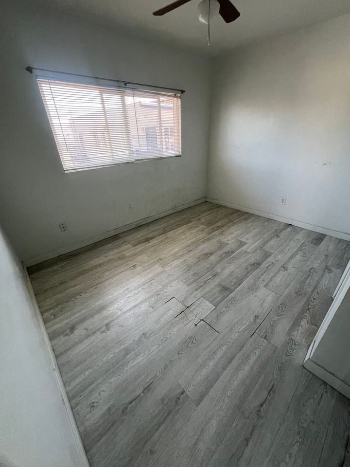 5502-8 University AZTEC APT_Michael - Photo 6 of 15