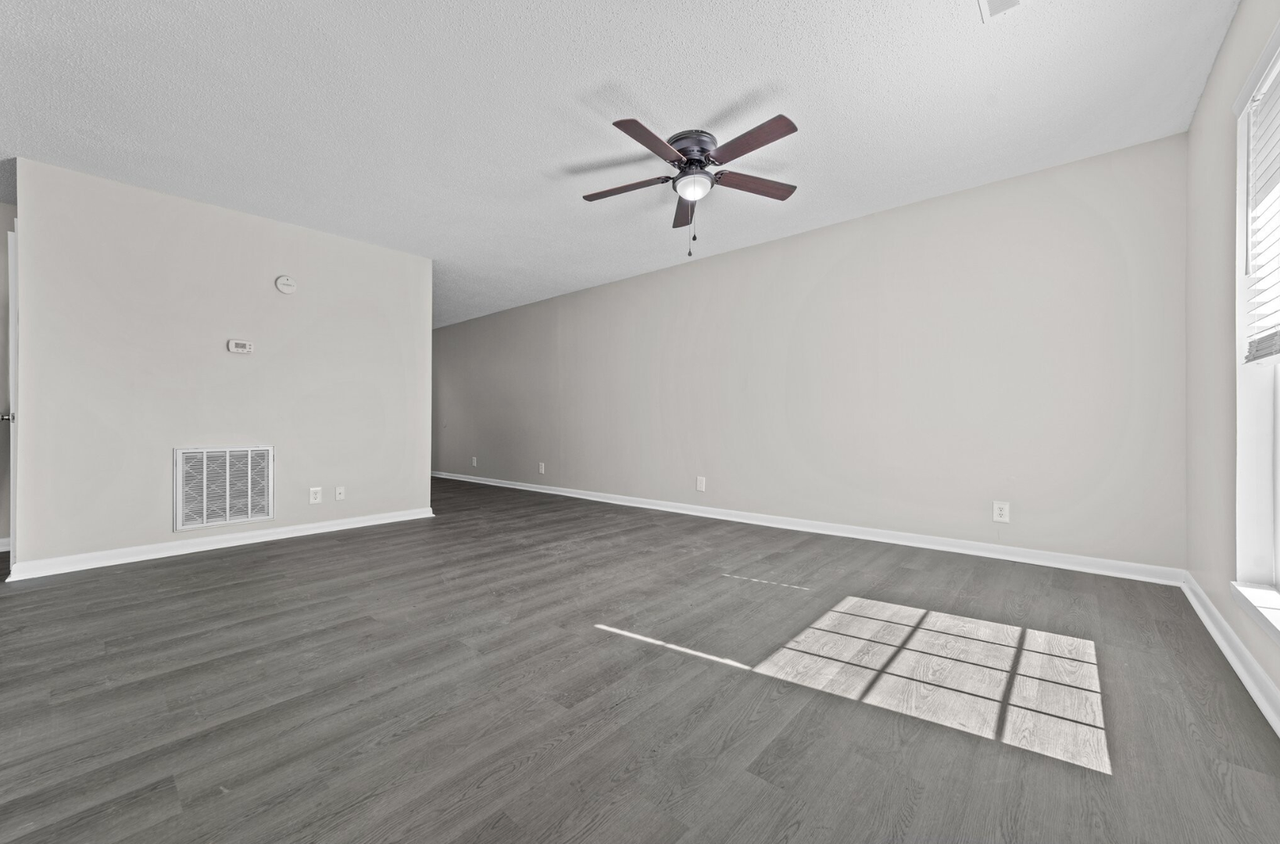 Modern Comfort Awaits at Roberts Lane Apartments in High Point! - Photo 3 of 20