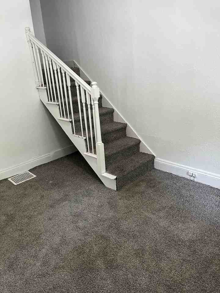 806 N Osburn Ave - Photo 2 of 11