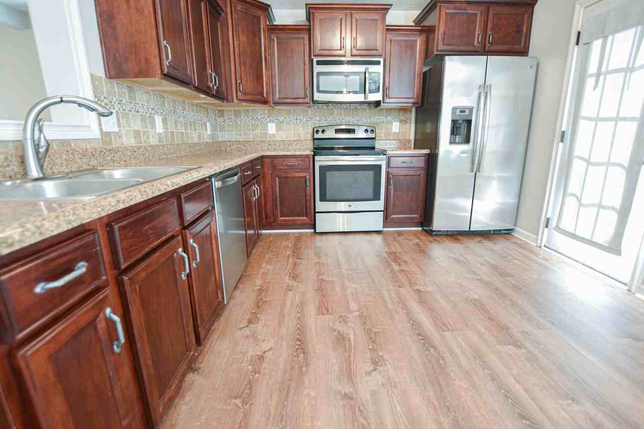 3460 Fox Meadow Way - Photo 7 of 14