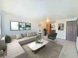 featured image of 2410 E Queen Ave