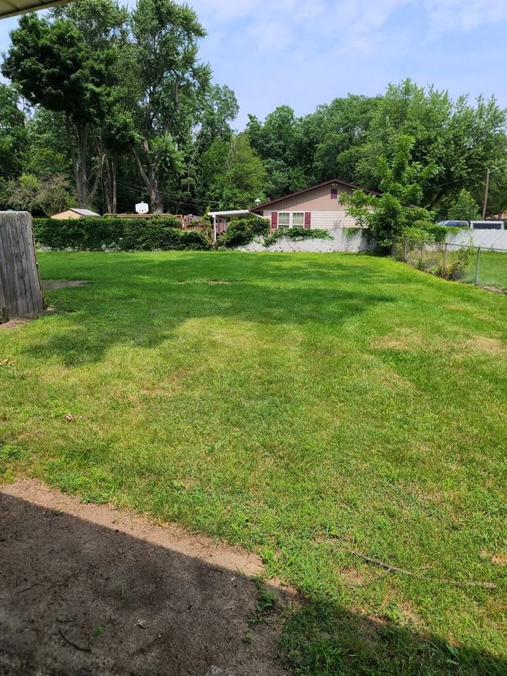 144 W Simonton St - Photo 3 of 15