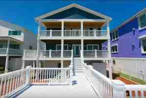 featured image of 450 Anchored In @ 450 Fort Fisher Blvd. N