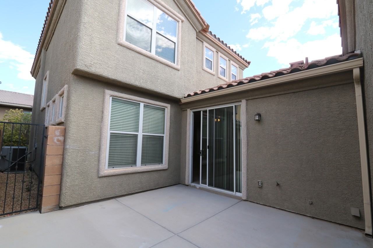 8978 Partridge Hill Street - Photo 3 of 17