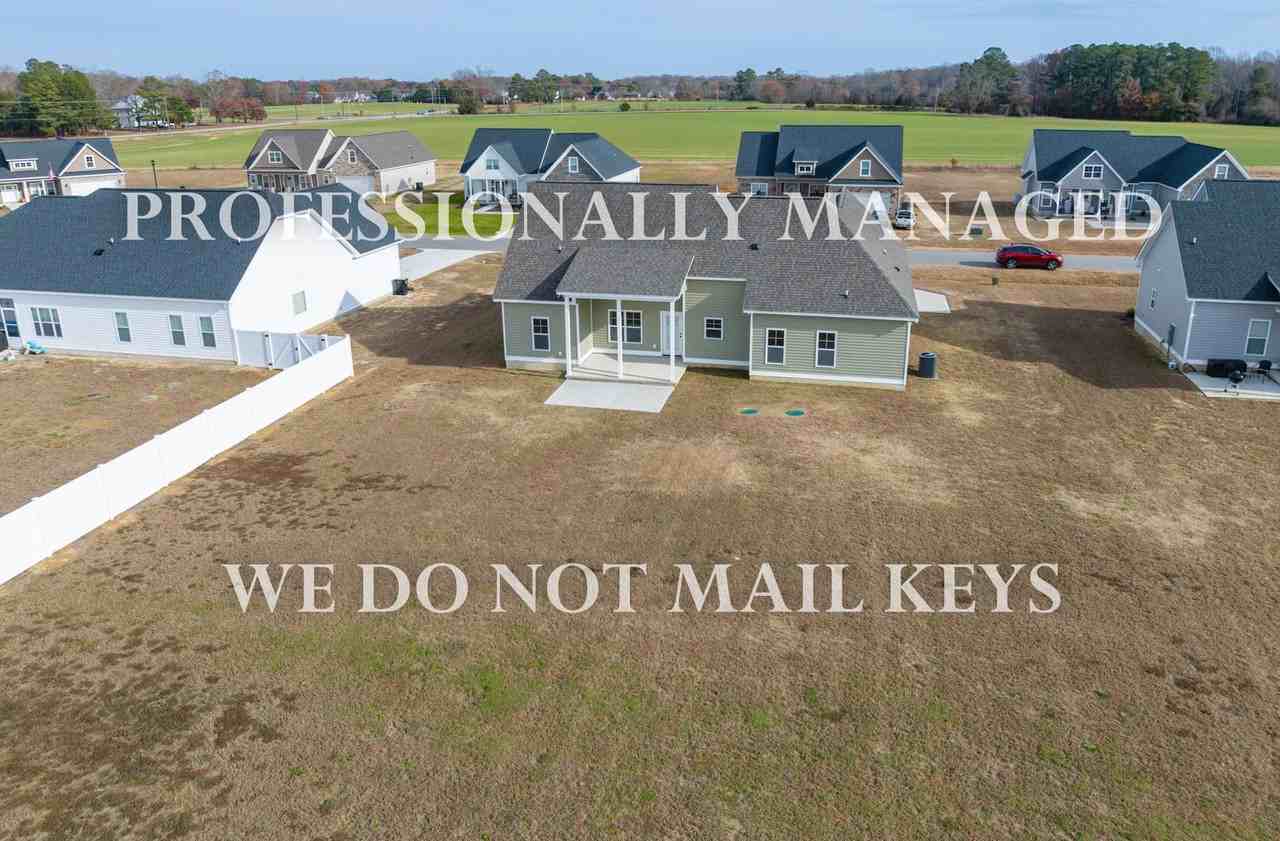 1748 Bedfordshire Rd - Photo 2 of 30