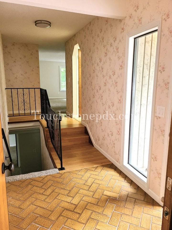 971 Ne Glen Ct - Photo 2 of 28