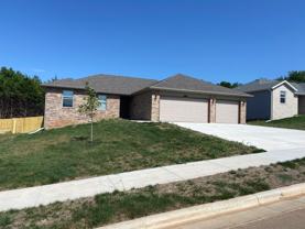 926 S Berry - Photo 1 of 1