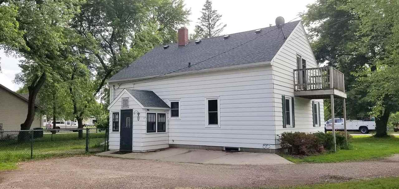 2211 Preston Rd - Photo 2 of 17