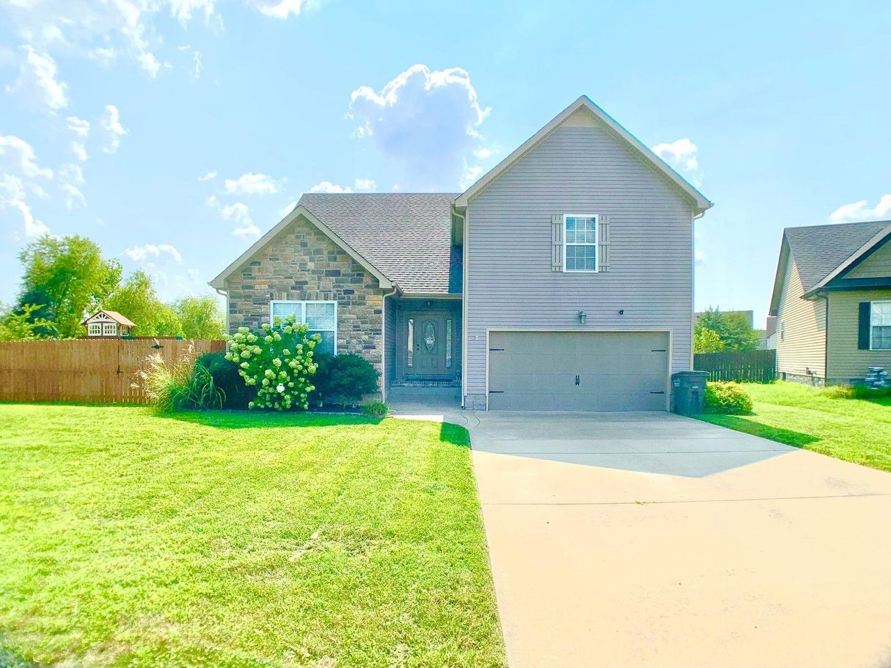 3734 Silver Fox Ct - Photo 2 of 37