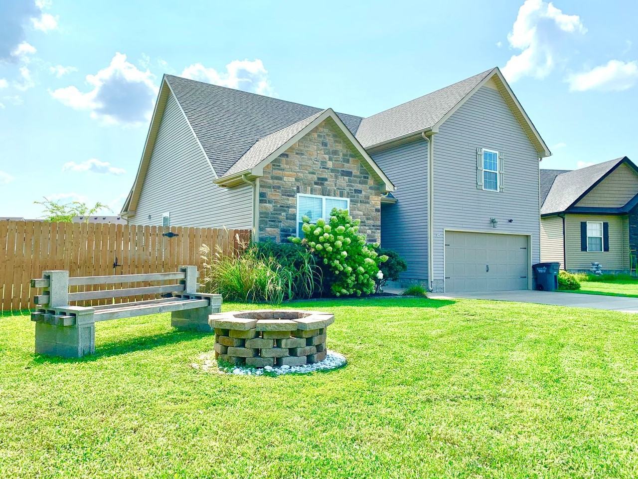 3734 Silver Fox Ct - Photo 3 of 37